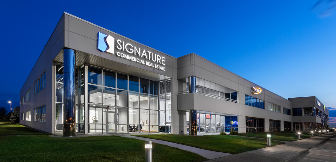 Modernes Geschäftsgebäude